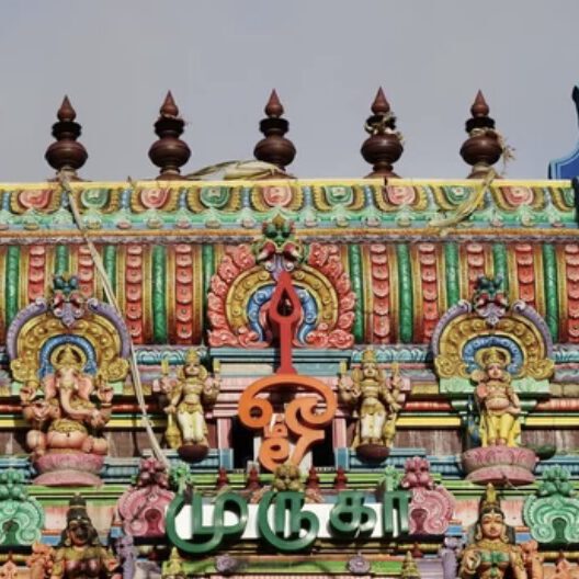Besuch im Britzer Sri Mayurapathy Murugan Tempel