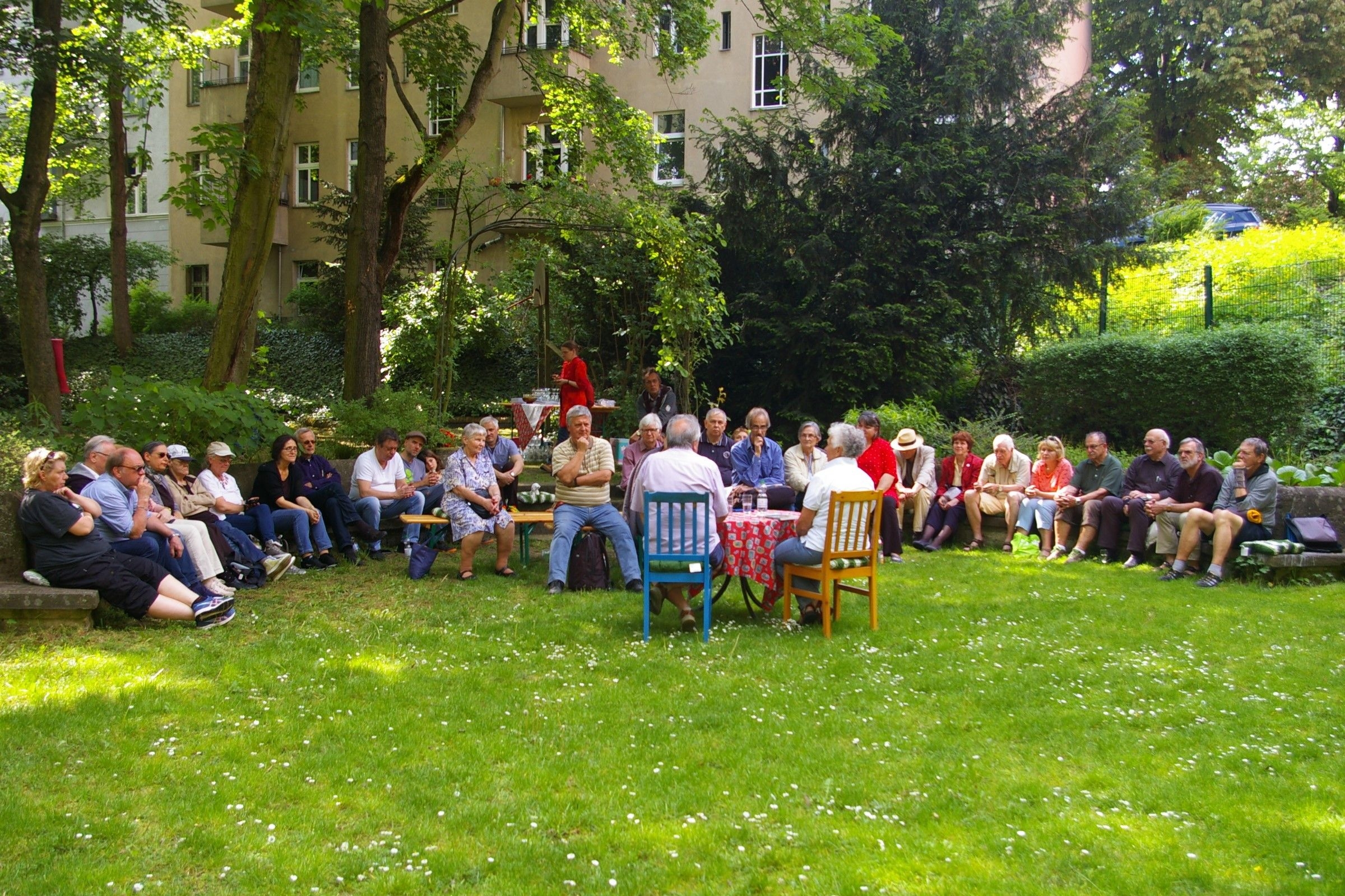 Die Löwenhaus-Autoren lesen aus ihrem Buch "Auf Britzer Sand gebaut"
