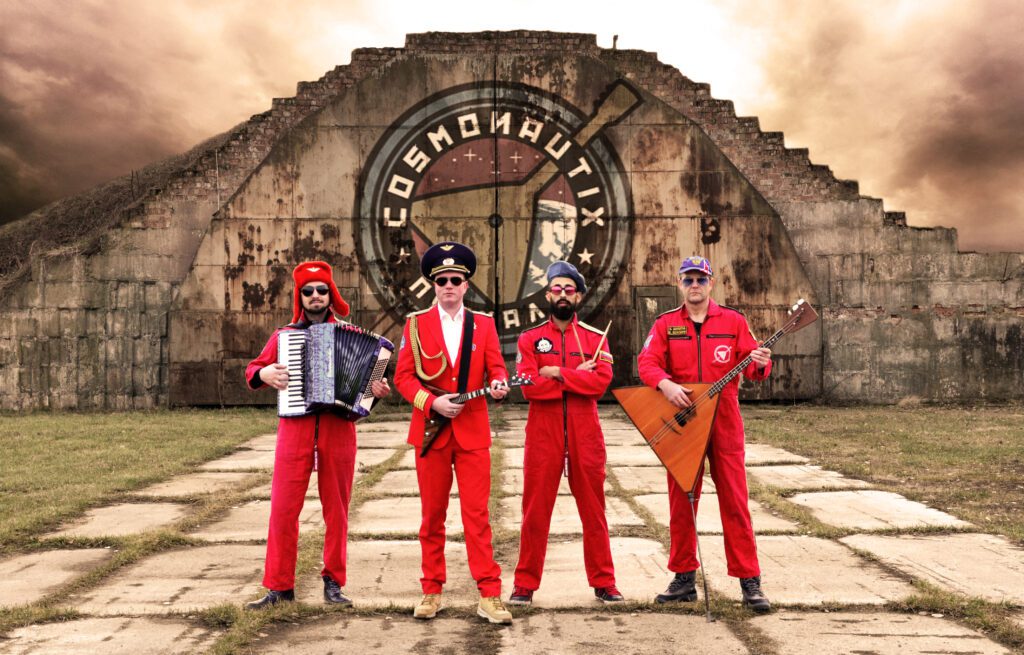 Musik am Buschkrug: PAYE / ​​Bakshish Brass Band / Cosmonautix „unplugged“